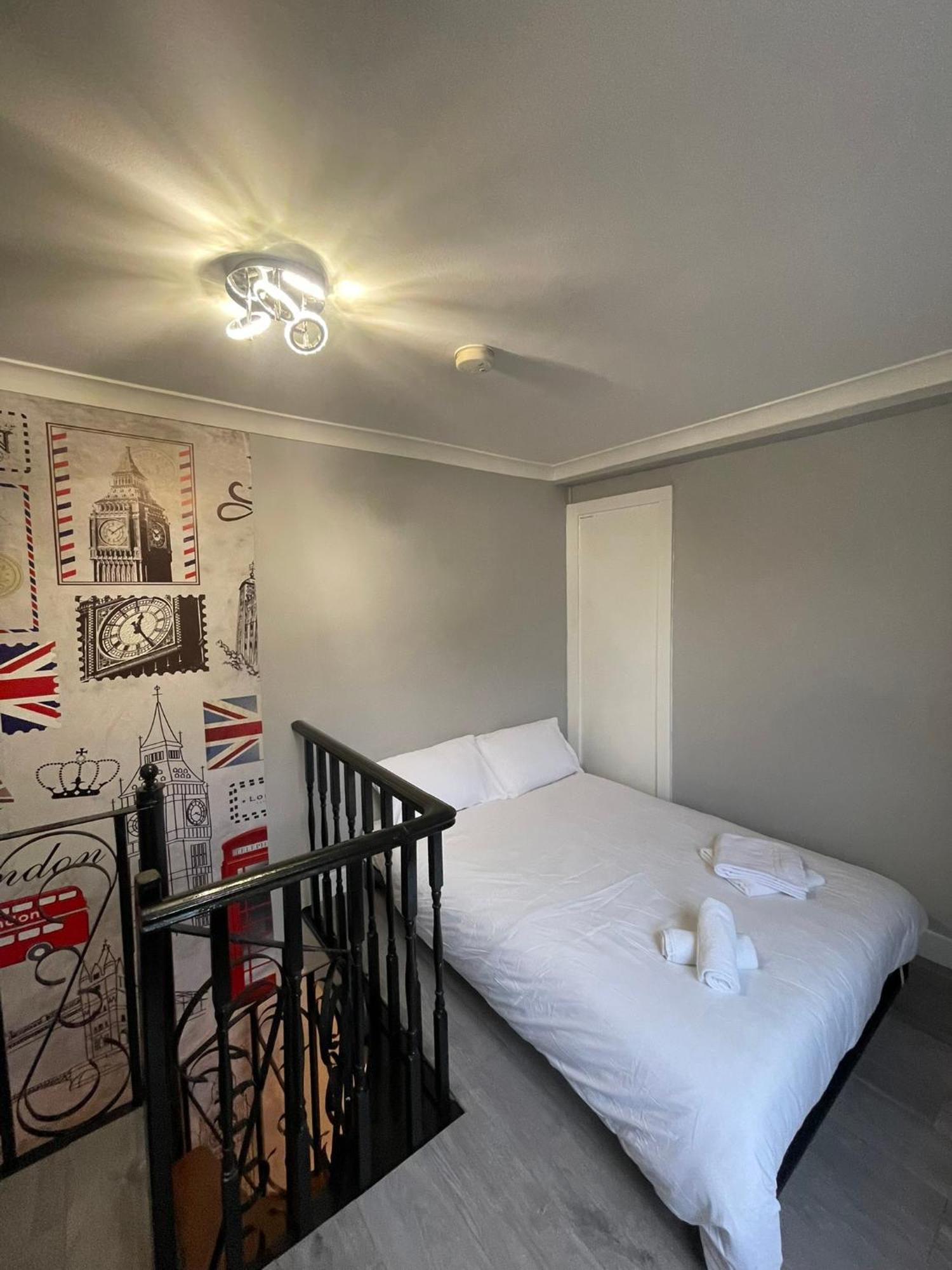 Westminster Inn ロンドン エクステリア 写真
