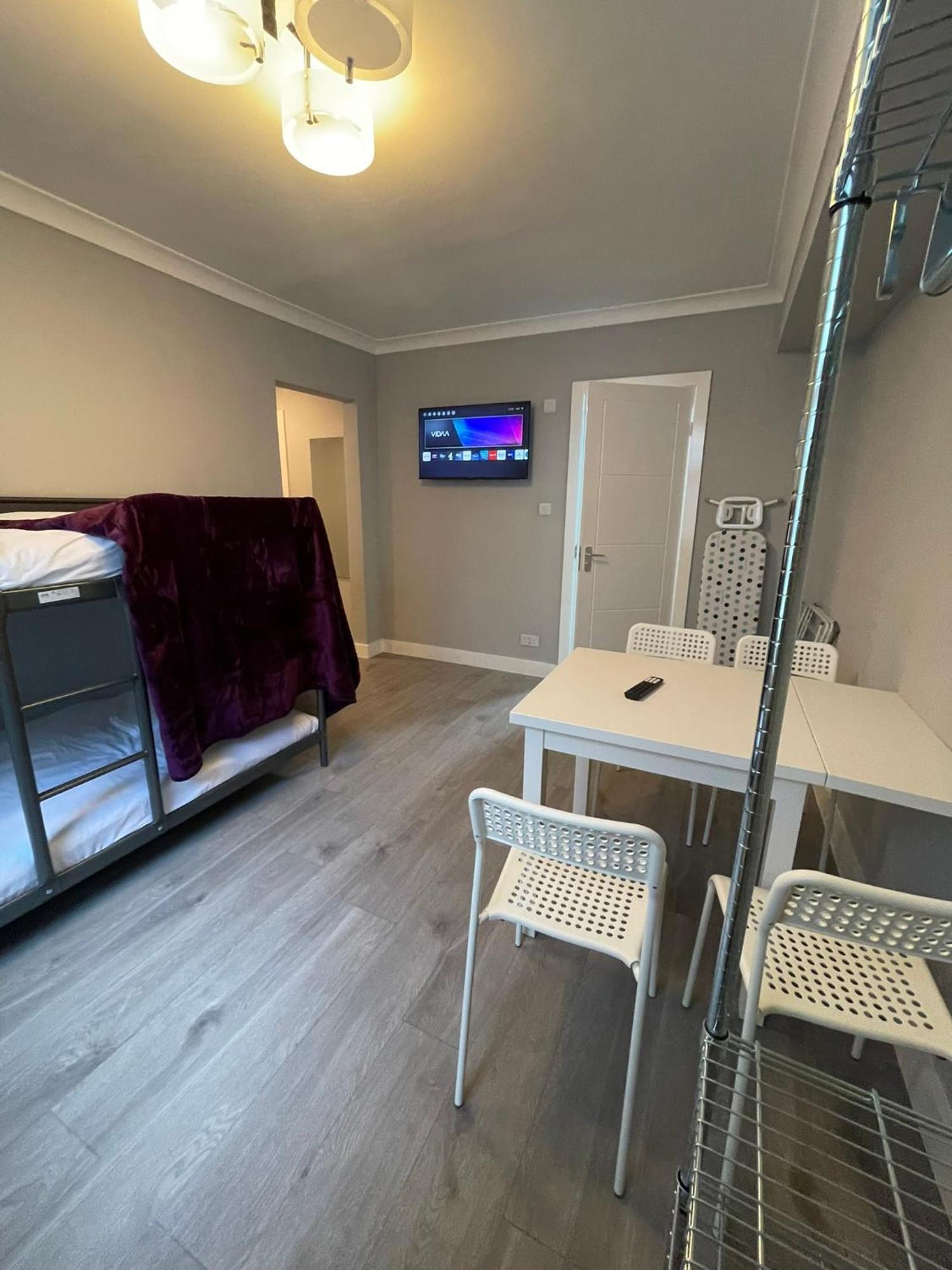 Westminster Inn ロンドン エクステリア 写真