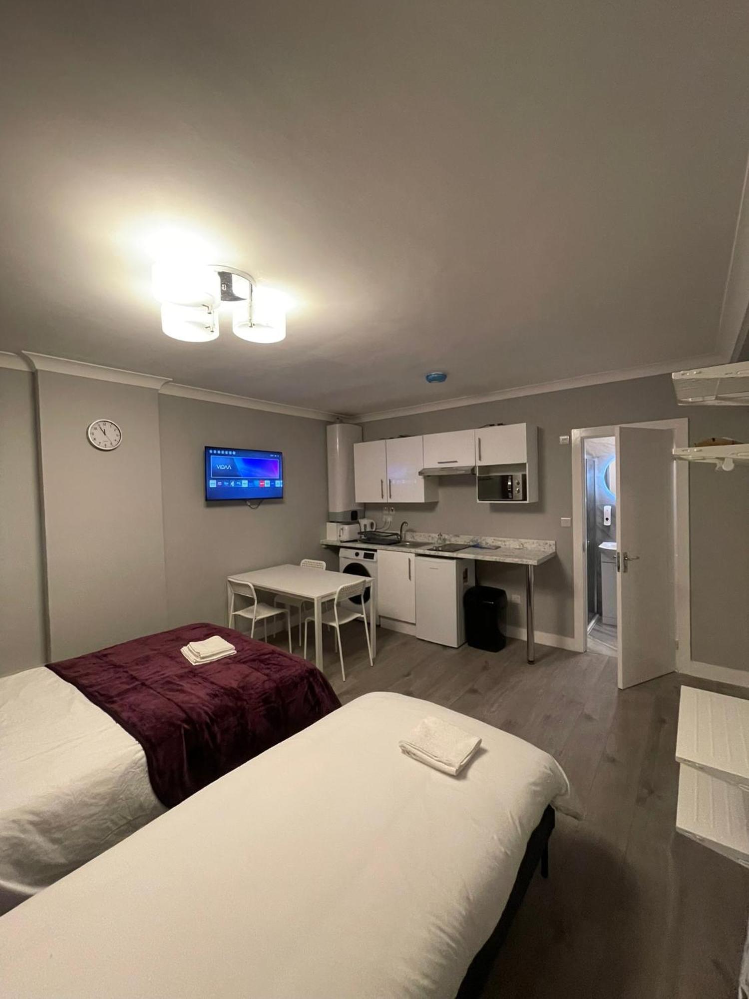 Westminster Inn ロンドン エクステリア 写真